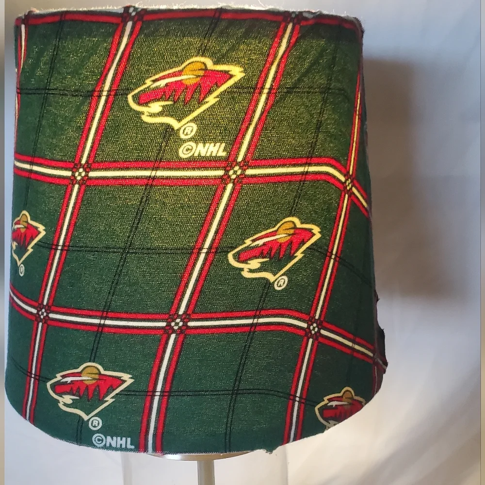 Minnesota Wild Green Plaid Table Lamp  Logo Fabric Shade Chrome Glass Base NHL